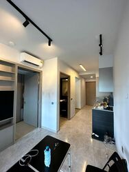 Haus On Handy (D9), Condominium #488069661